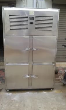 Four Door Vertical Refrigerator, Capacity: Above 500 L