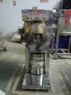 Automatic S S Flour mill 2 HP, 5-10 kg/hr