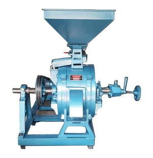 Semi Automatic 7.5 HP 18 Dsp Trolley Commercial Flour Mill (4.5), 100 Kg/hr
