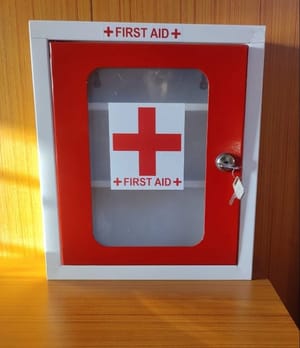 Metal First Aid Box, For Hospital