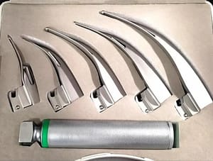 Conventional Curved Laryngoscope Disposable scop, Size of Blade: 3 And 4