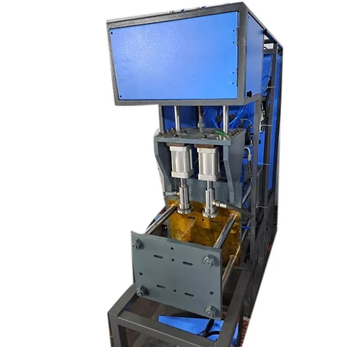 Pet Semi Automatic Bottle Making Machine, 500ml, Production Capacity (Bottles/Hr): 1000 Bottles/Hr