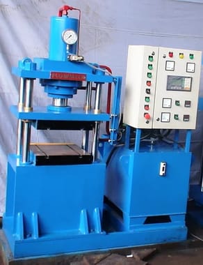 Hydraulic Compression Moulding Press, Capacity: Upto 400 Tons