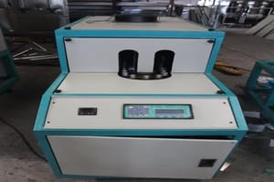Semi Automatic Pet Blow Machine, 200-2000ml, Production Capacity (Bottles Per Hour): 1100