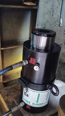 Taha Hydraulics Hydraulic Hollow Jack, For Industrial, Capacity: 5 Ton