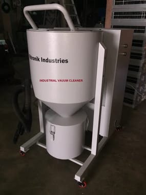 Industrial Vacuum Cleaner, 1500 Watt, 90 Litre