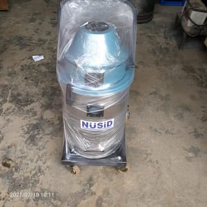 Nusid Wet And Dry Vacuum Cleaner, for Industrial use