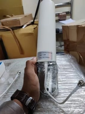 Fiber Glass 700-2700 Mhz Omni Cylindrical Directional Imported Antenna 360