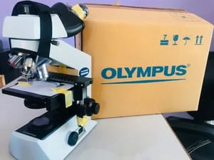 Olympus Laboratory Microscope, Electric