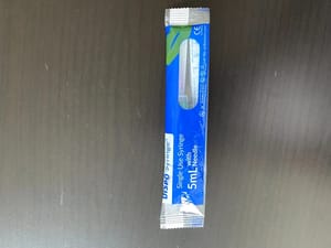 Plastic 24G Disposable Syringe 5ml With Needle, 100s